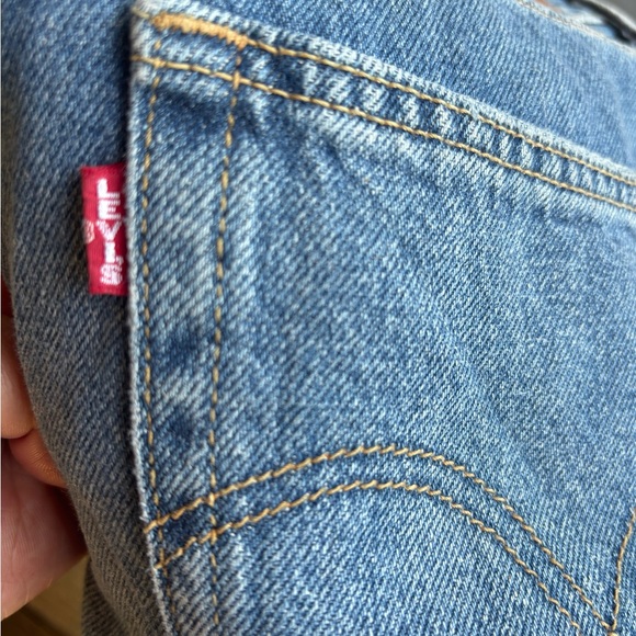 Levis Premium Big E Super High Rise Loose in hip wide leg Baggy Jeans. Med. Wash - Picture 2 of 10